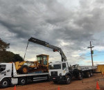 O caminhão munck é um veículo que contribui no transporte de materiais, equipamentos e outras variadas cargas. 