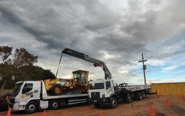 O caminhão munck é um veículo que contribui no transporte de materiais, equipamentos e outras variadas cargas.