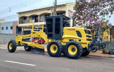 A Trac-Vel oferece a Motoniveladora New Holland em Bauru. A Trac-Vel é a escolha definitiva para profissionais que exigem um desempenho superior. Descubra mais e compre a Motoniveladora New Holland em Bauru com a Trac-Vel!