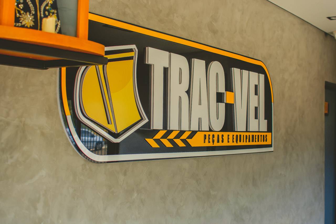 Trac-vel Linha Amarela