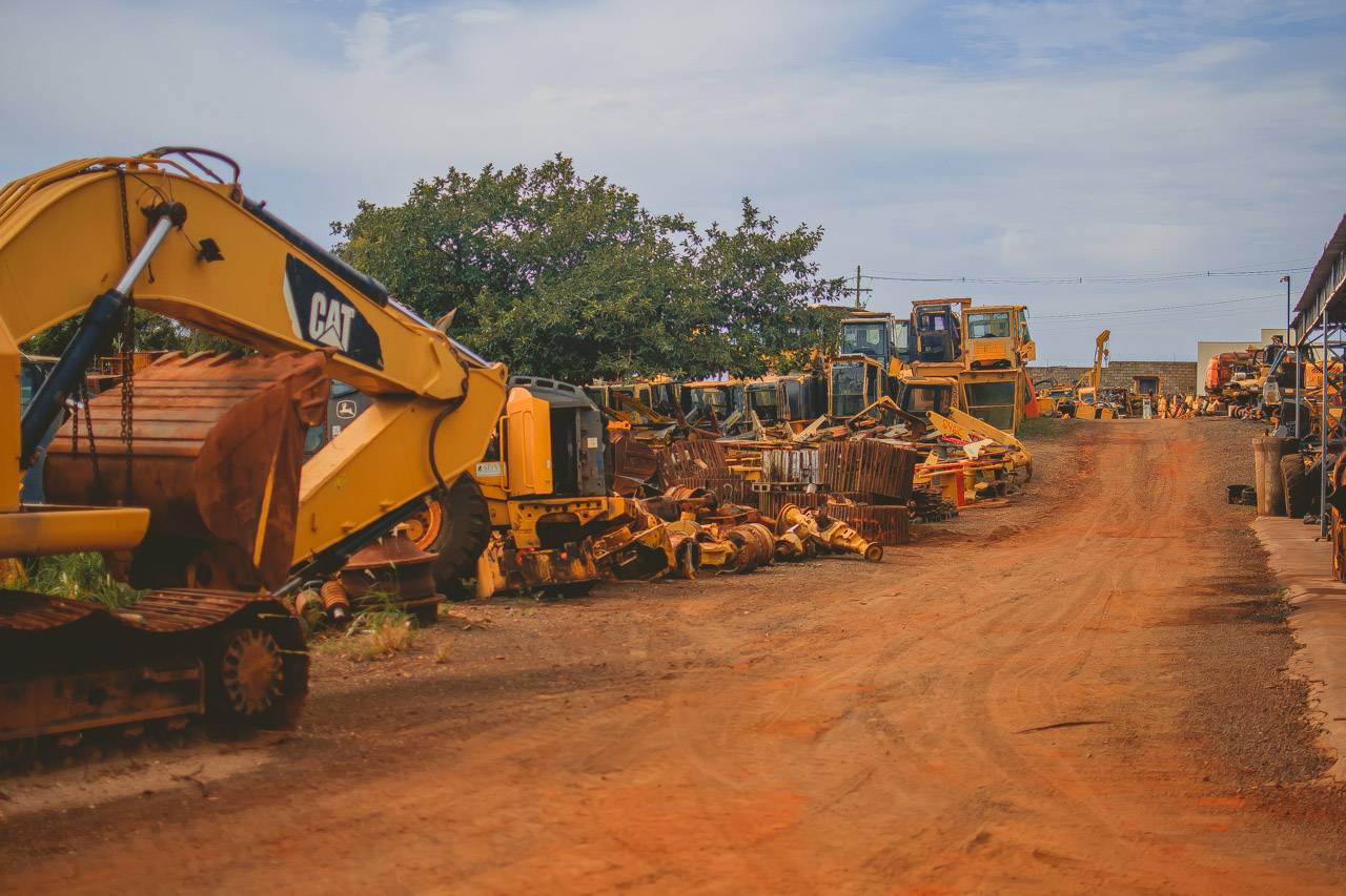 Trac-vel Linha Amarela