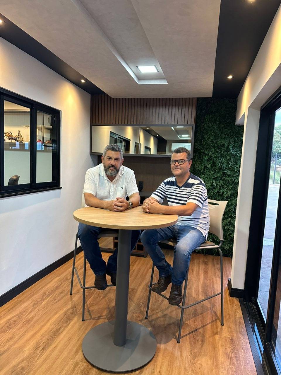 Trac-vel Linha Amarela