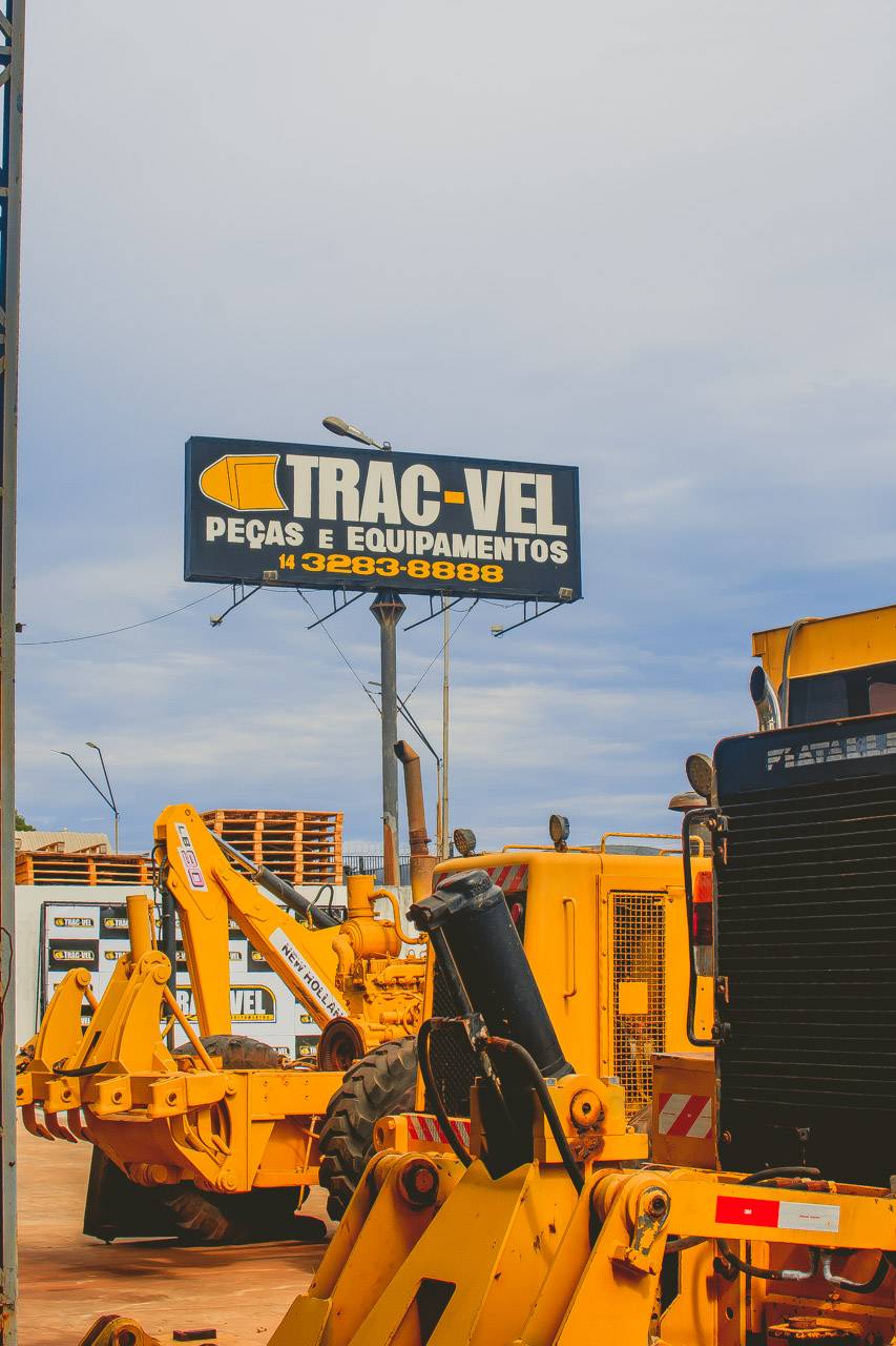 Trac-vel Linha Amarela